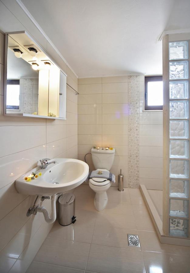 Sfakia Thea Apartments Dış mekan fotoğraf